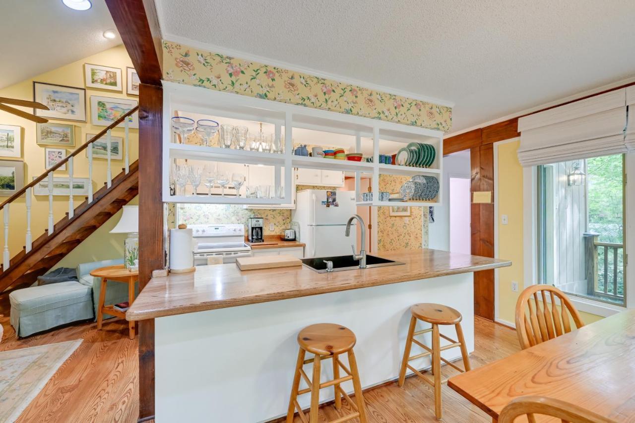 Smallwood Cute Highlands Home With Screened Porch! Exteriér fotografie